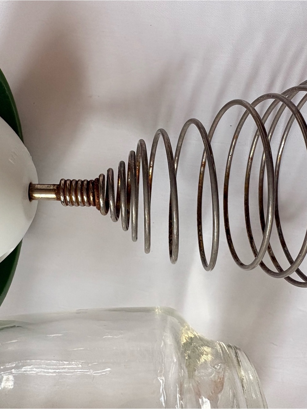 Vintage Federal Housewares Retro Green-Top Spring Action Glass Whisk Jar - Picture 4 of 4